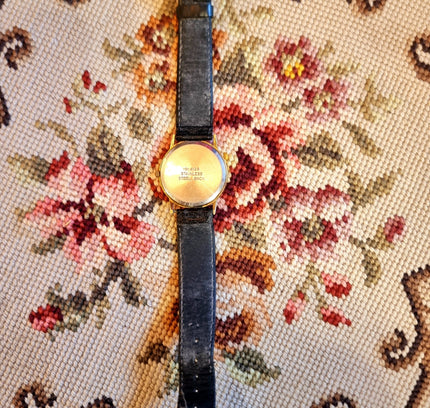 Vintage Pontiac Quartz Watch - Yatva