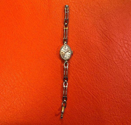 Vintage Pontiac Watch - Yatva