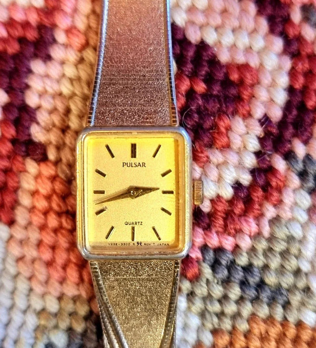 Vintage Pulsar Quartz Watch - Yatva