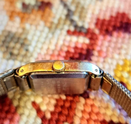 Vintage Pulsar Quartz Watch - Yatva