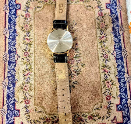 Vintage Q&Q Quartz Watch - Yatva