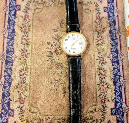 Vintage Q&Q Quartz Watch - Yatva