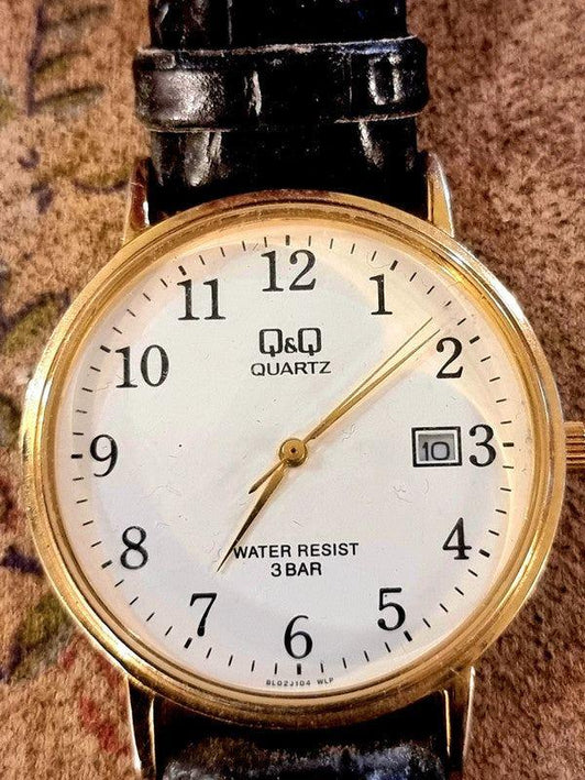 Vintage Q&Q Quartz Watch - Yatva