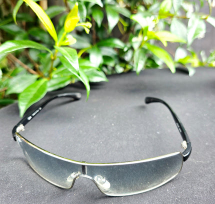 Vintage Ray-Ban RB 3243 Shield Sunglasses - Y2K Silver & Black Wraparound Visor - Yatva