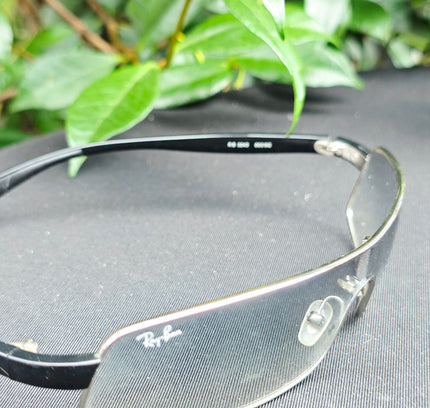 Vintage Ray-Ban RB 3243 Shield Sunglasses - Y2K Silver & Black Wraparound Visor - Yatva