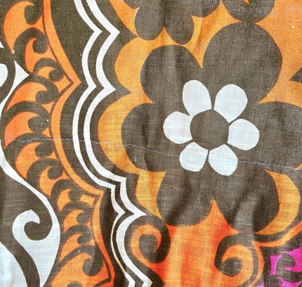 Vintage retro Original 1970s Floral Curtain - Yatva