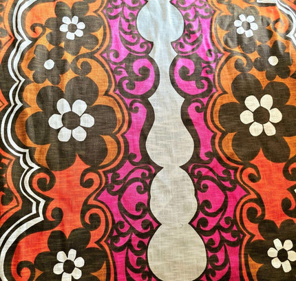Vintage retro Original 1970s Floral Curtain - Yatva