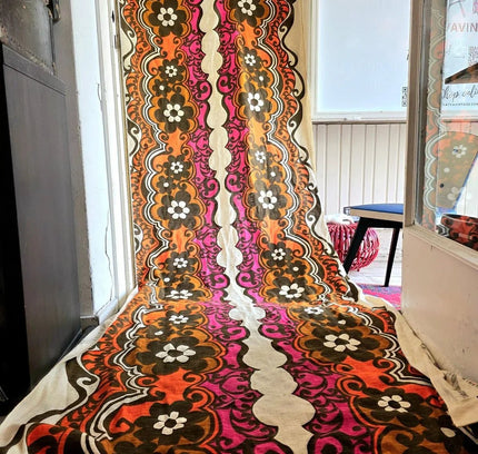 Vintage retro Original 1970s Floral Curtain - Yatva