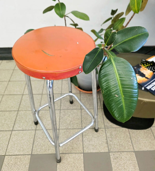 Vintage Retro Stool – 1960s/70s Space Age – Mid - Century Modern Retro - Yatva