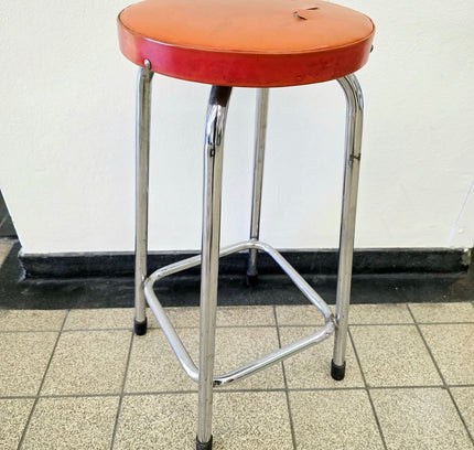 Vintage Retro Stool – 1960s/70s Space Age – Mid - Century Modern Retro - Yatva