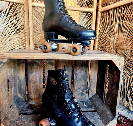 Vintage Roller Skates - Yatva