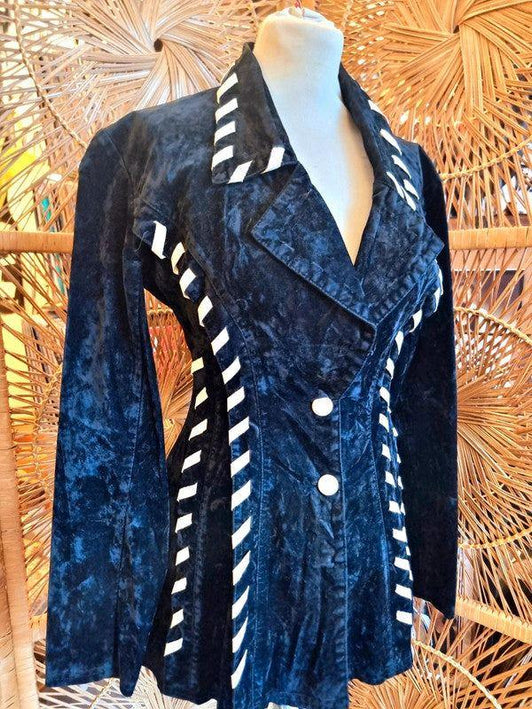 Vintage Romeo Pour Juliette Jacket - Yatva