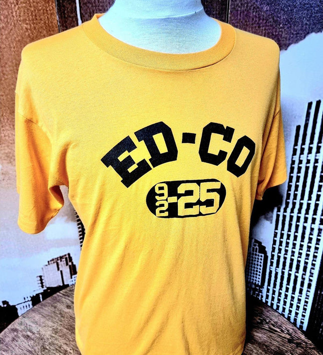 Vintage Screen Stars Best "Made in USA " T-shirt - Yatva