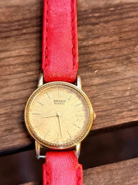 Vintage Seiko Quartz Watch - Yatva