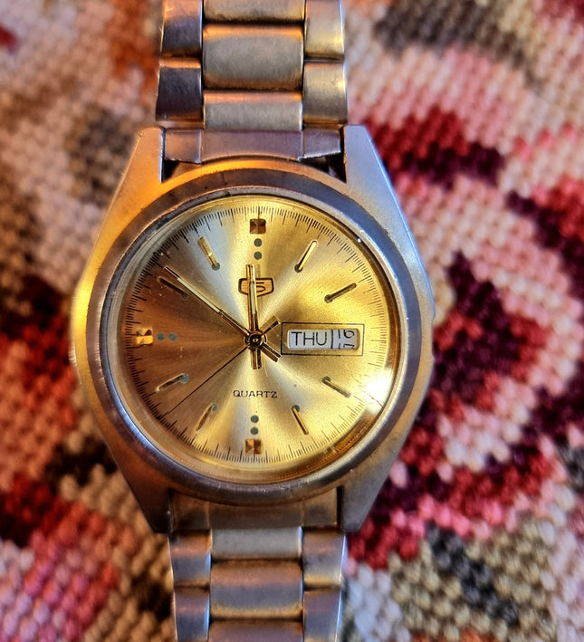 Vintage Seiko Quartz watch - Yatva