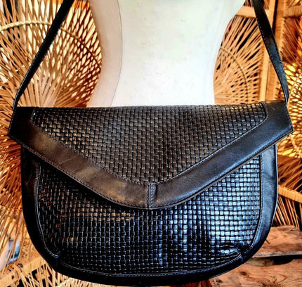 Vintage Shoulder / Clutch Bag - Yatva