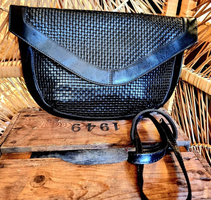 Vintage Shoulder / Clutch Bag - Yatva