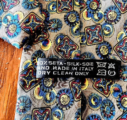 Vintage Silk Tie - Yatva
