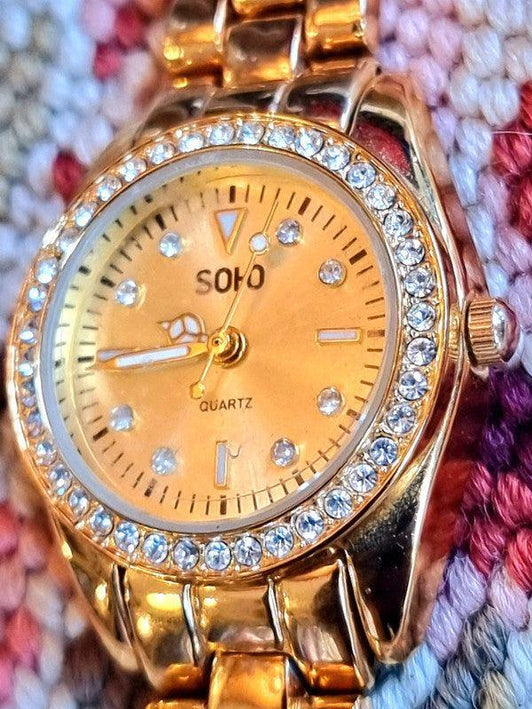 Vintage Soho Quartz Watch - Yatva