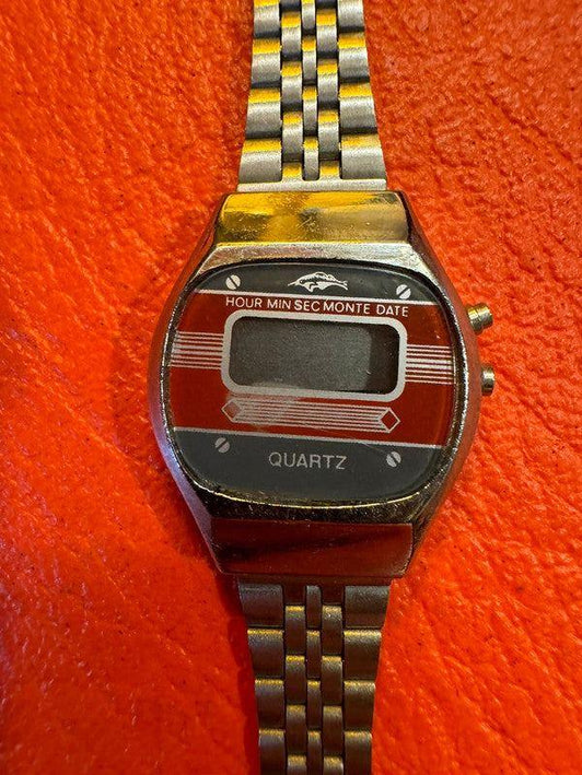 Vintage Sport Watch - Yatva