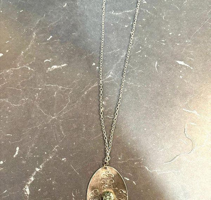 Vintage stone Necklace - Yatva