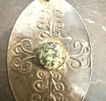 Vintage stone Necklace - Yatva
