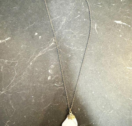 Vintage Stone Pendant Necklace - Yatva