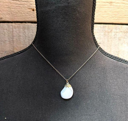 Vintage Stone Pendant Necklace - Yatva