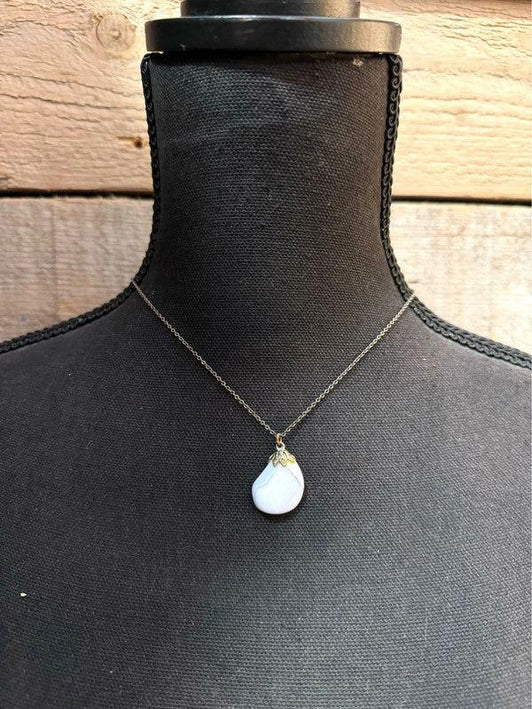 Vintage Stone Pendant Necklace - Yatva