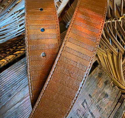 Vintage Striped Faux Leather Belt - Yatva