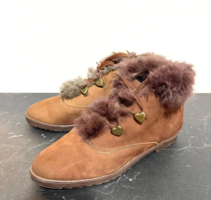 Vintage Suede Shoes - Yatva