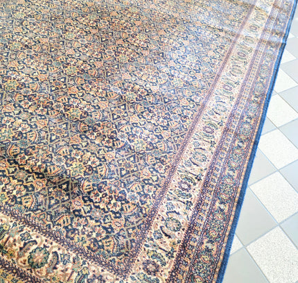 Vintage Tapisift "Bagdad" Wool Area Rug – Mid-Century French Woven Persian Tabriz Style (170cm x 242cm) - Yatva