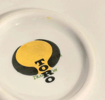 Vintage "Toro Tradeon" Cake Plate - Yatva
