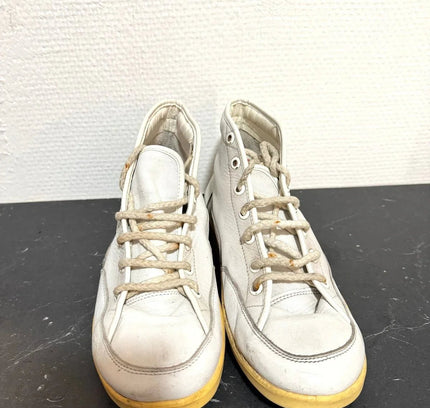 Vintage Trainers - Yatva