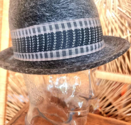 Vintage Tribly Hat ¨The Magnificent Hat by Mages ¨ - Yatva