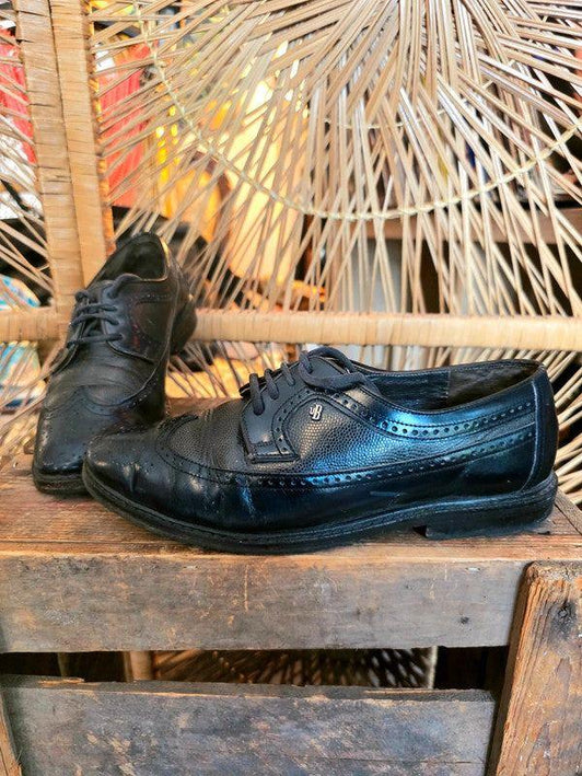 Vintage Van Bommel Wingtops - Yatva