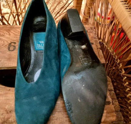 Vintage Van Dalen Pumps - Yatva