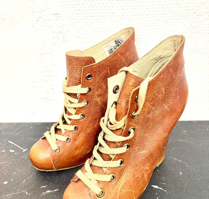 Vintage Wedge Shoes - Yatva