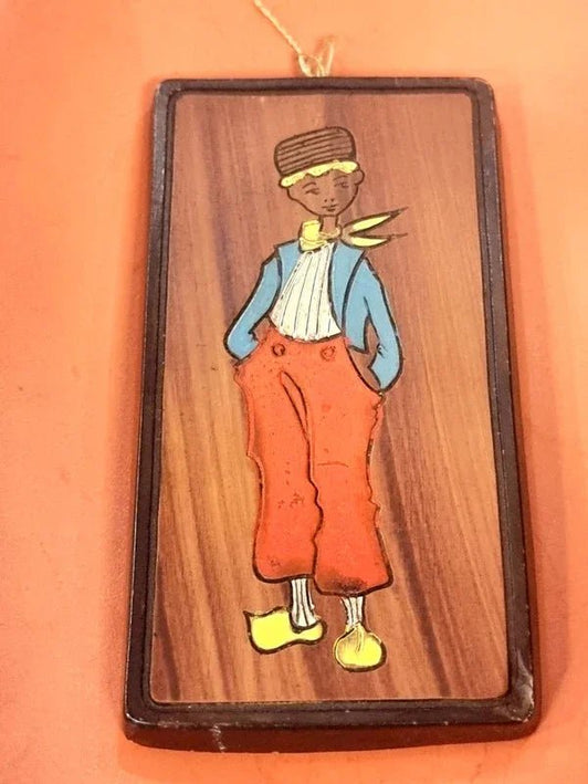 Vintage Wood Art Hanging - Yatva