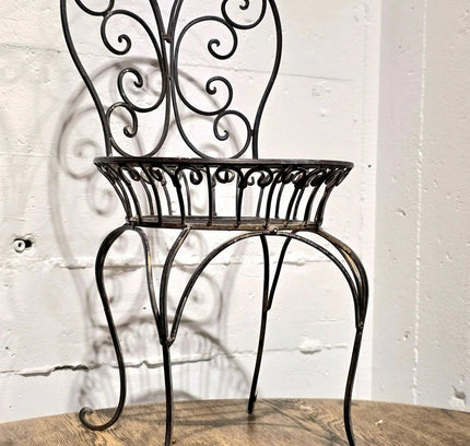 Vintage Wrought Iron Garden Plant Holder Chairs - Yatva