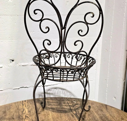 Vintage Wrought Iron Garden Plant Holder Chairs - Yatva