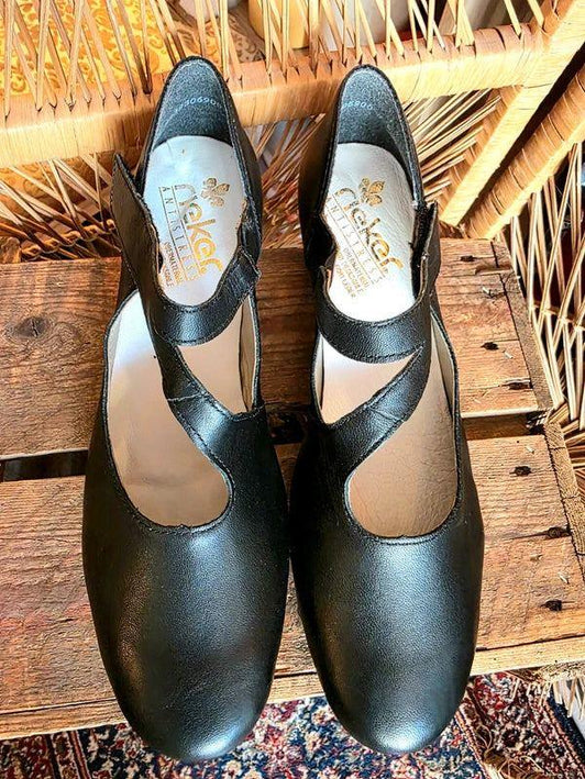 Vintage Y2K Brand New Rieker Block Heels - Yatva