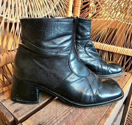 Vintage Y2K Dr Adam’s Block Heels - Yatva