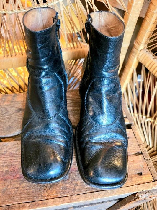Vintage Y2K Dr Adam’s Block Heels - Yatva