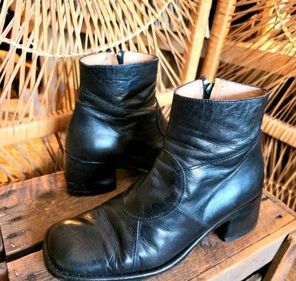 Vintage Y2K Dr Adam’s Block Heels - Yatva