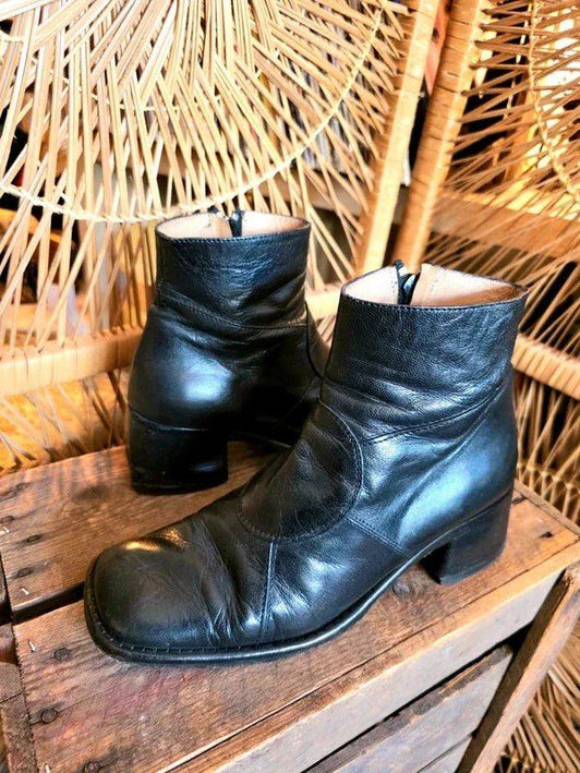 Vintage Y2K Dr Adam’s Block Heels - Yatva