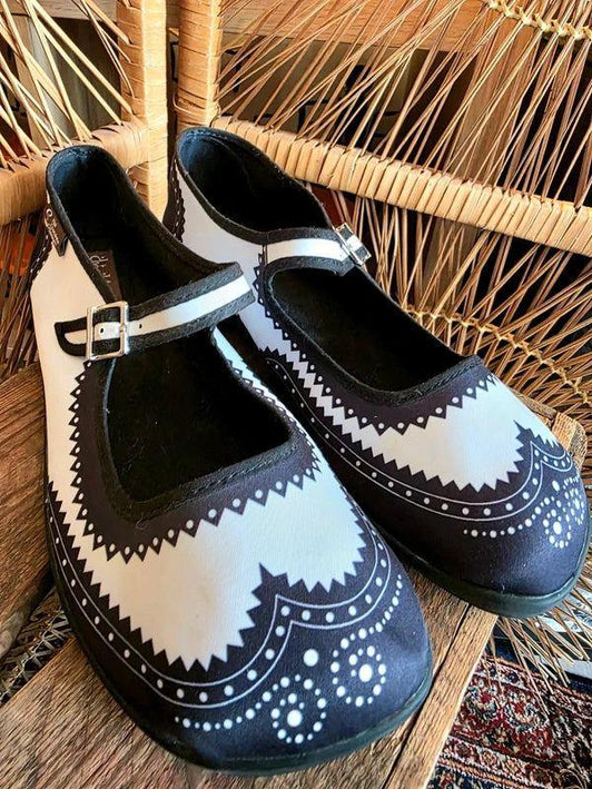 Vintage Y2K Hot Chocolate Design Ballerina Shoes - Yatva