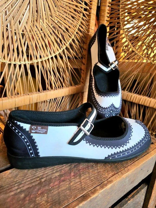 Vintage Y2K Hot Chocolate Design Ballerina Shoes - Yatva