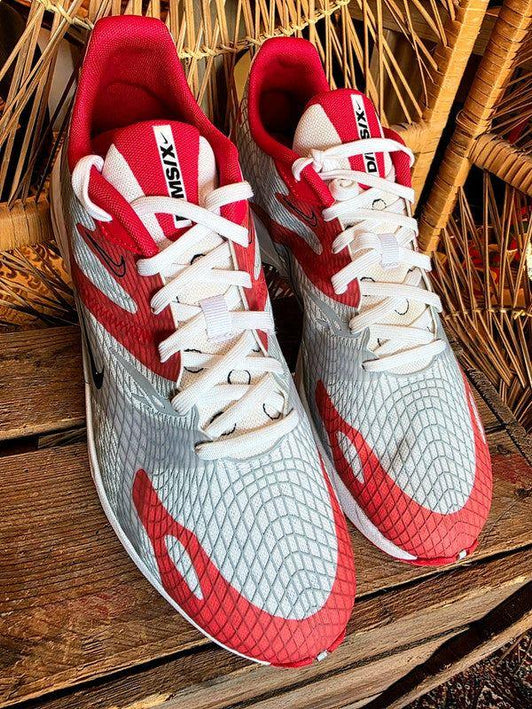 Vintage Y2K Nike Ghoswift University Sneakers - Yatva