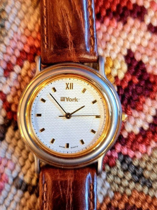 Vintage York Quartz Watch - Yatva